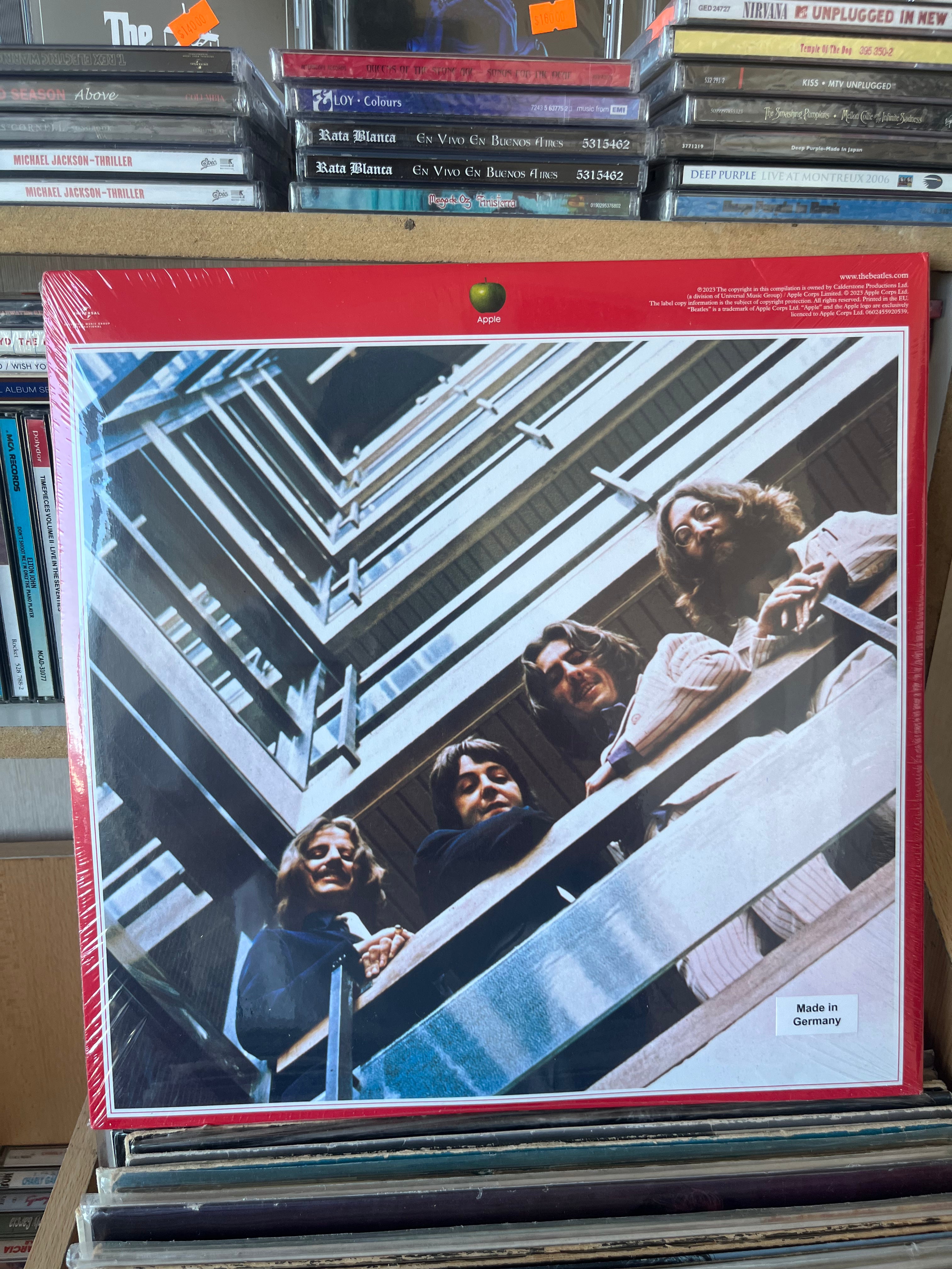 THE BEATLES 1966-1966