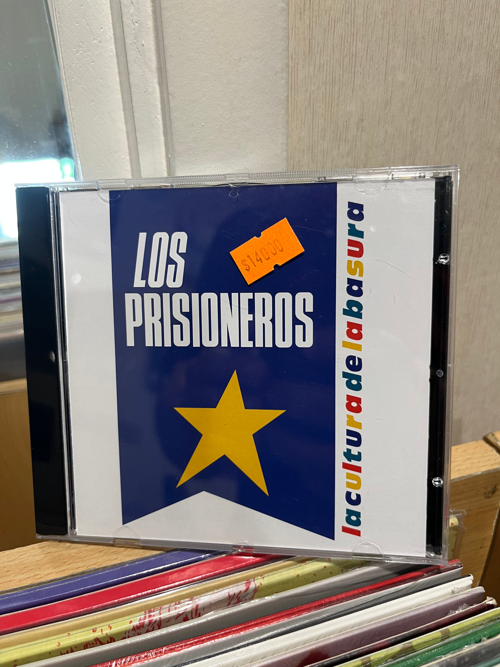 LOS PRISIONEROS La cultura de la basura