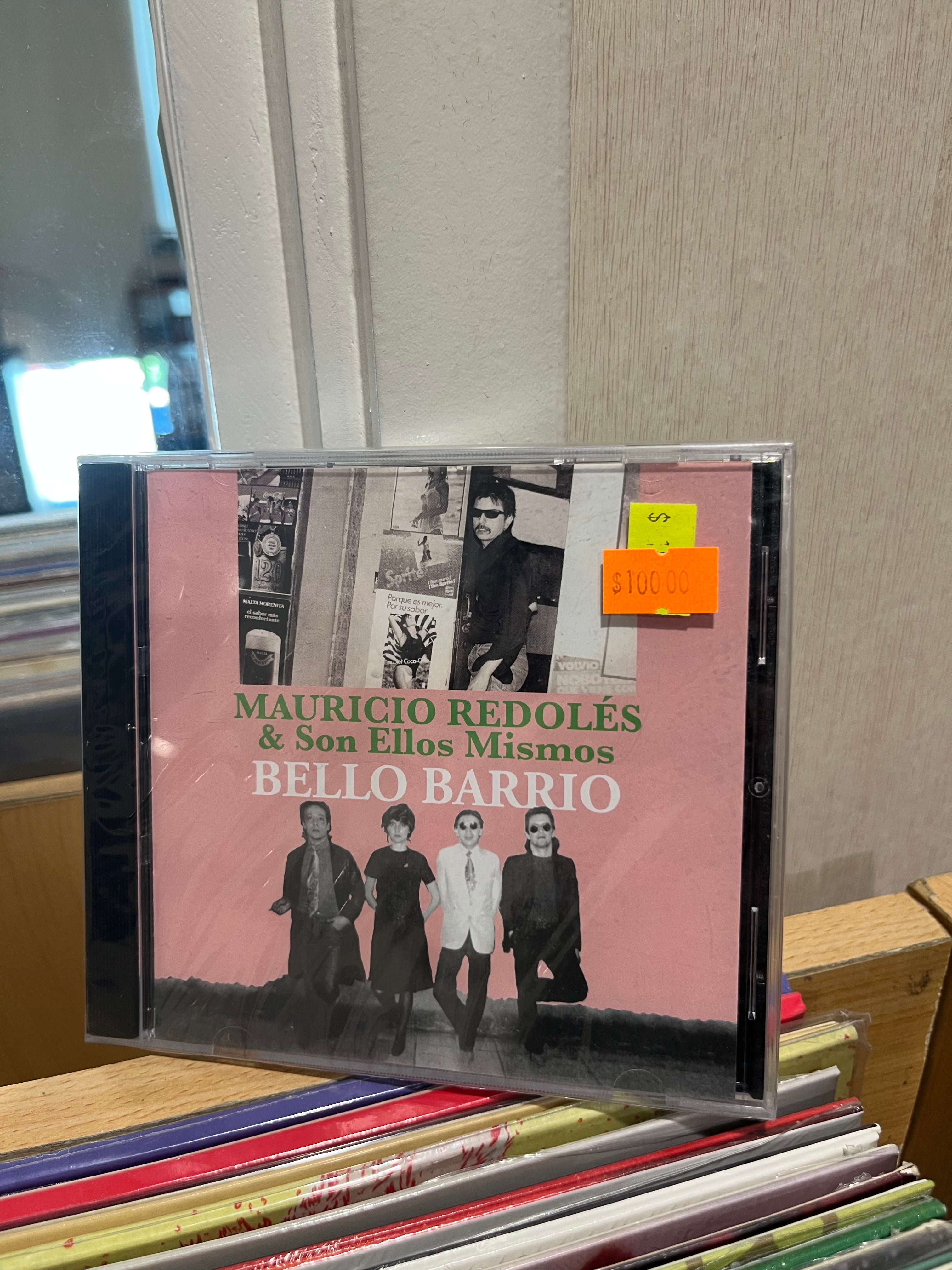 MAURICIO REDOLÉS Bello Barrio.