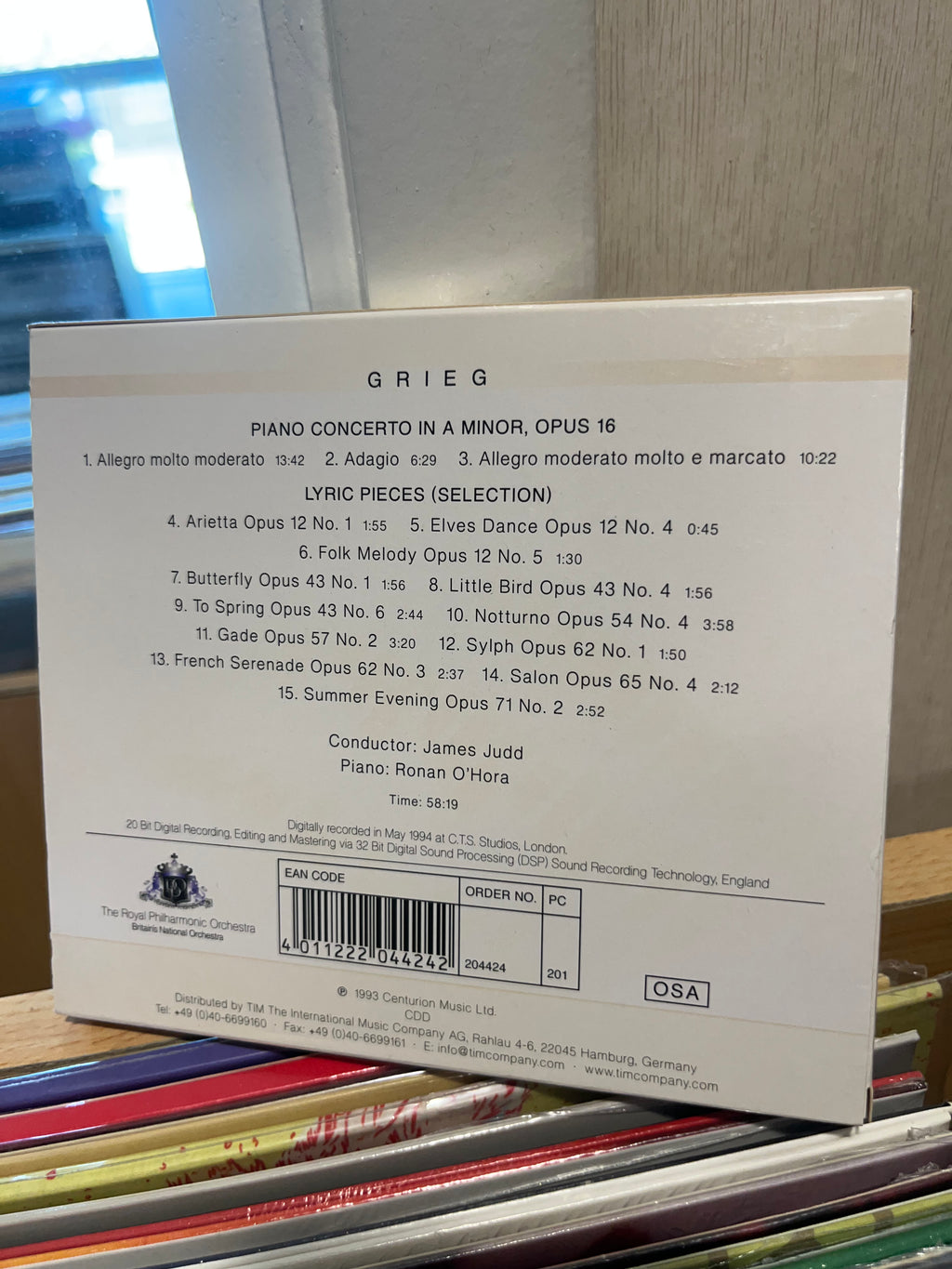 PHILHARMONIC ORCHESTRA PIANO CONCERT GRIEG