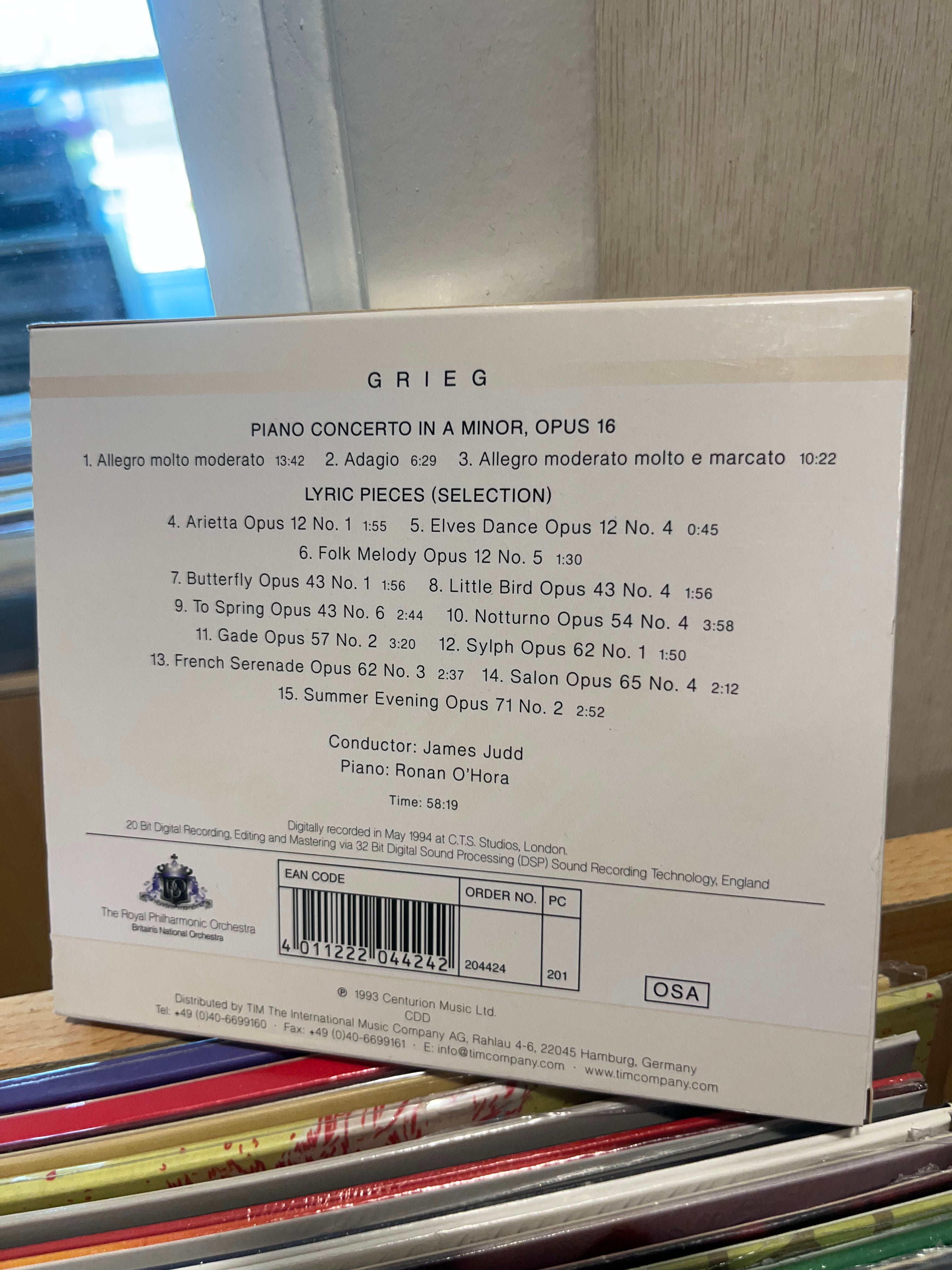 PHILHARMONIC ORCHESTRA PIANO CONCERT GRIEG