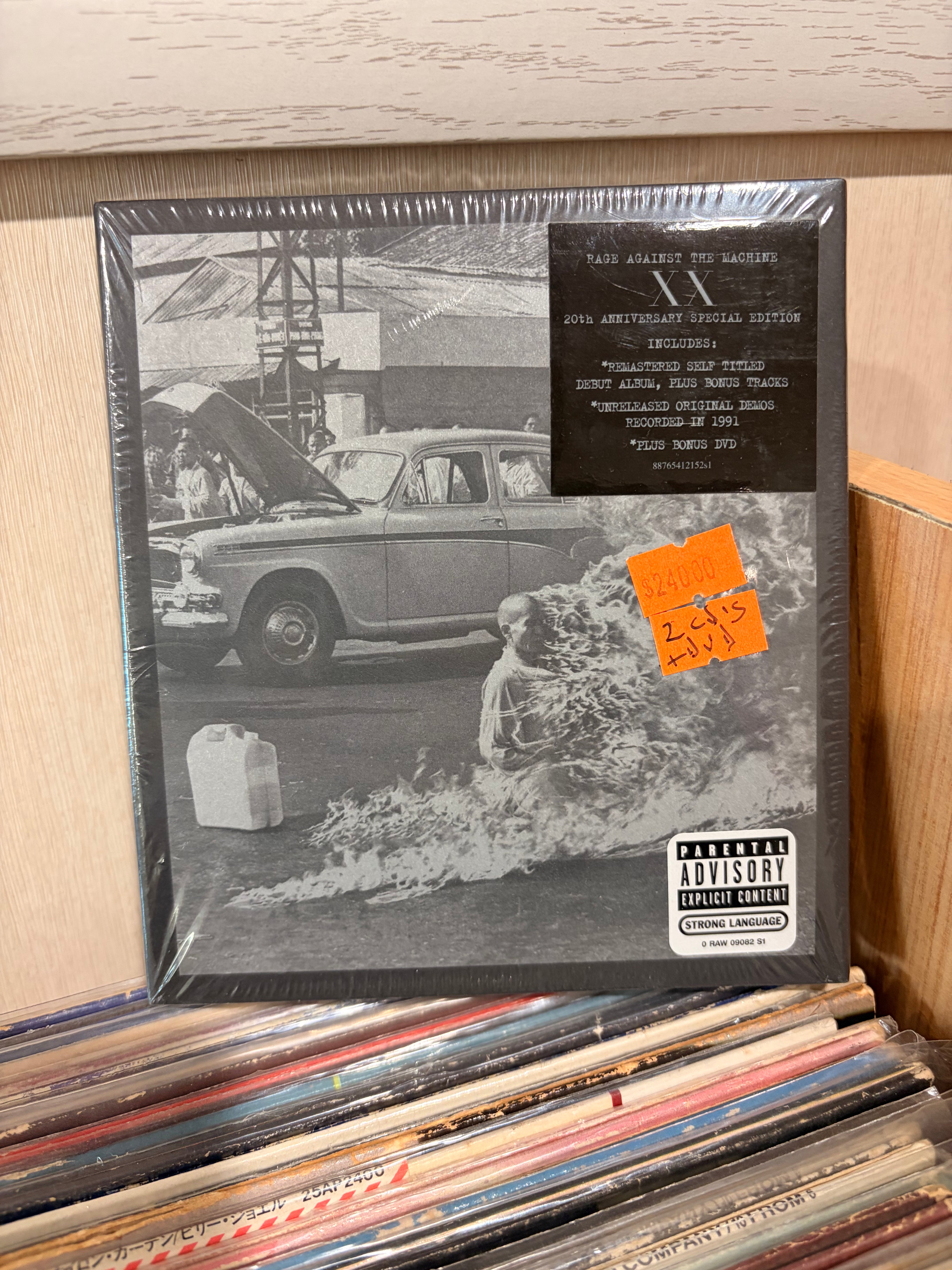 RAGE AGAINT THE MACHINE 20th Anniversary Special Edition