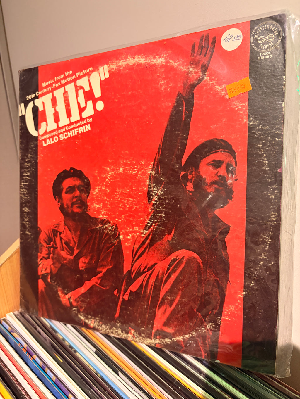 CHE!