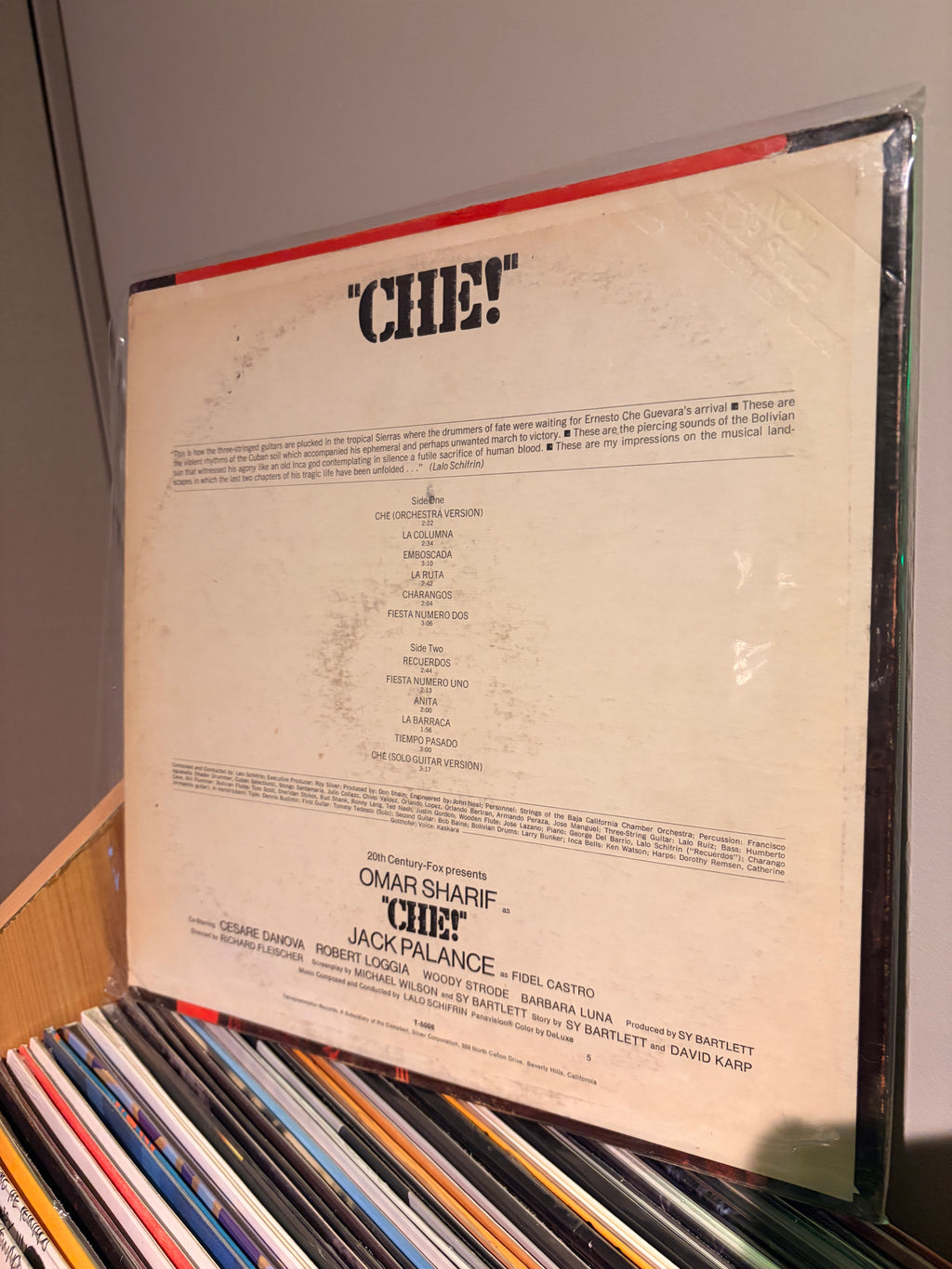 CHE!