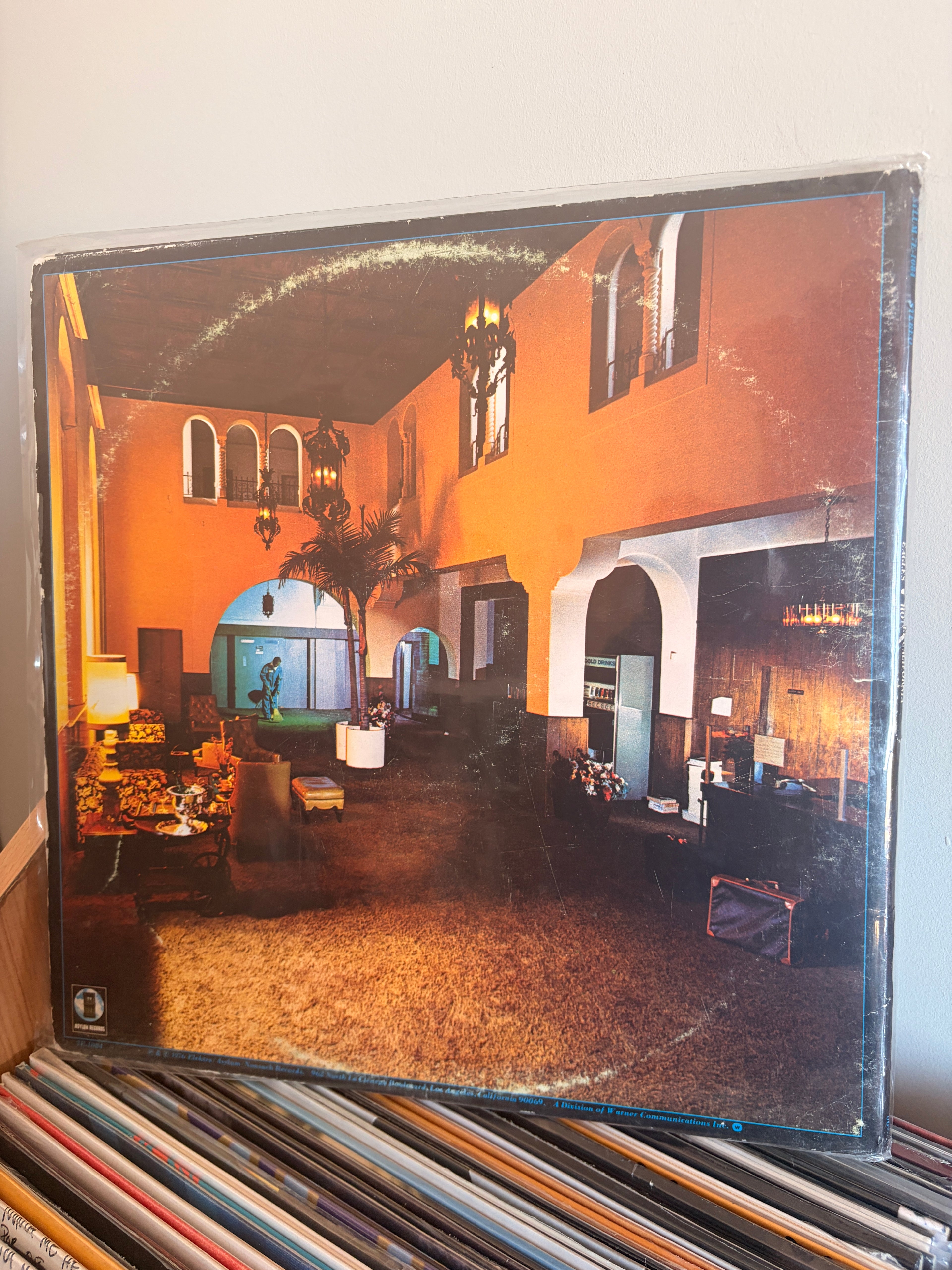 EAGLES Hotel California