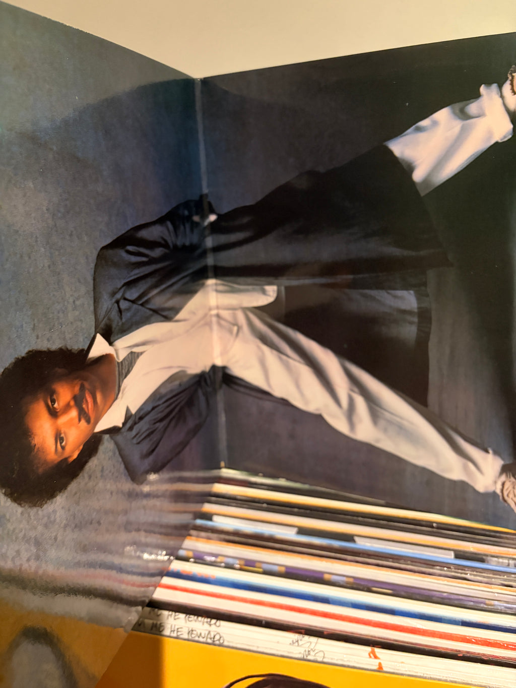 LIONEL RICHIE Dancing on the ceiling