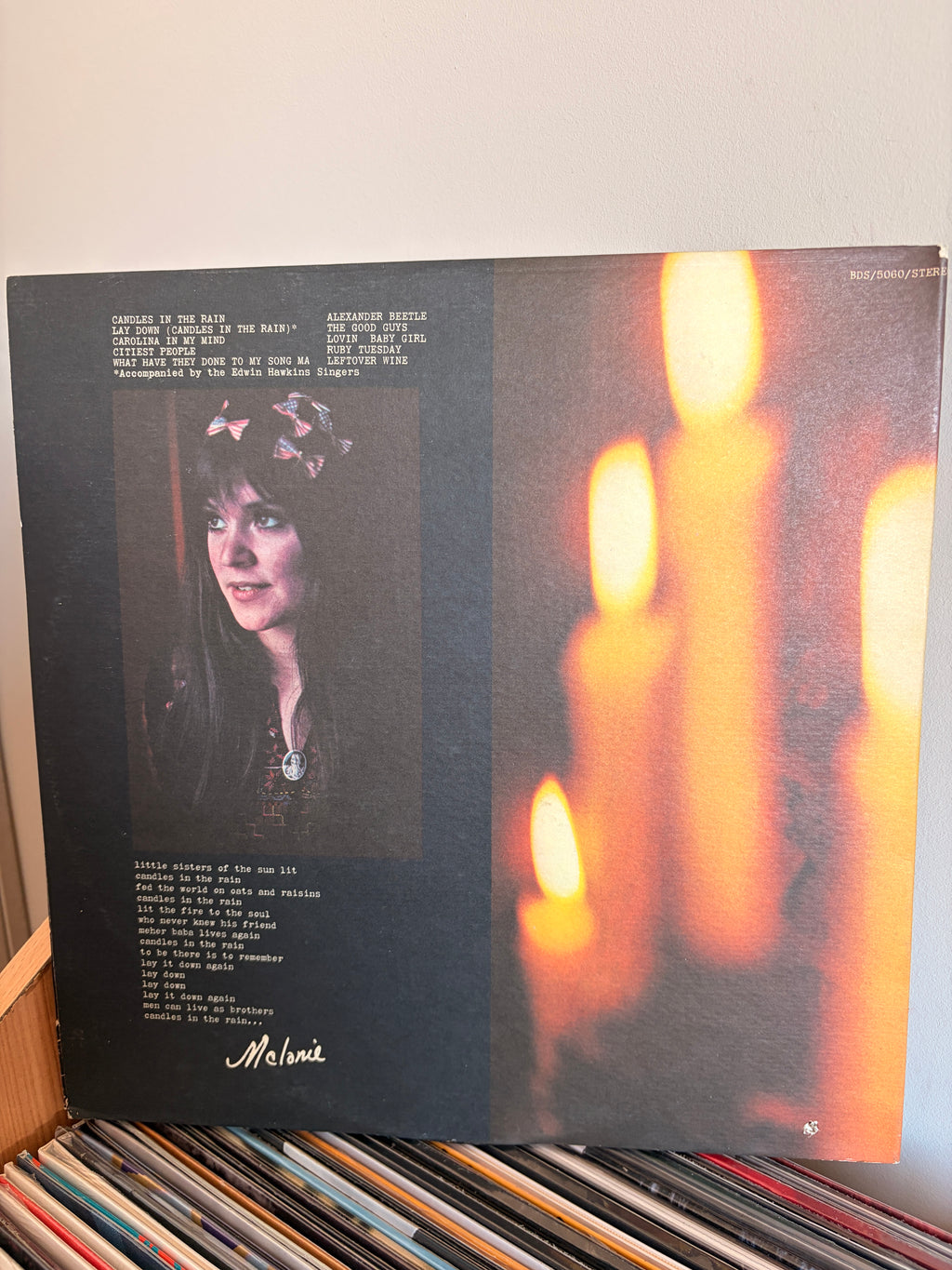 MELANIE Candles in the rain