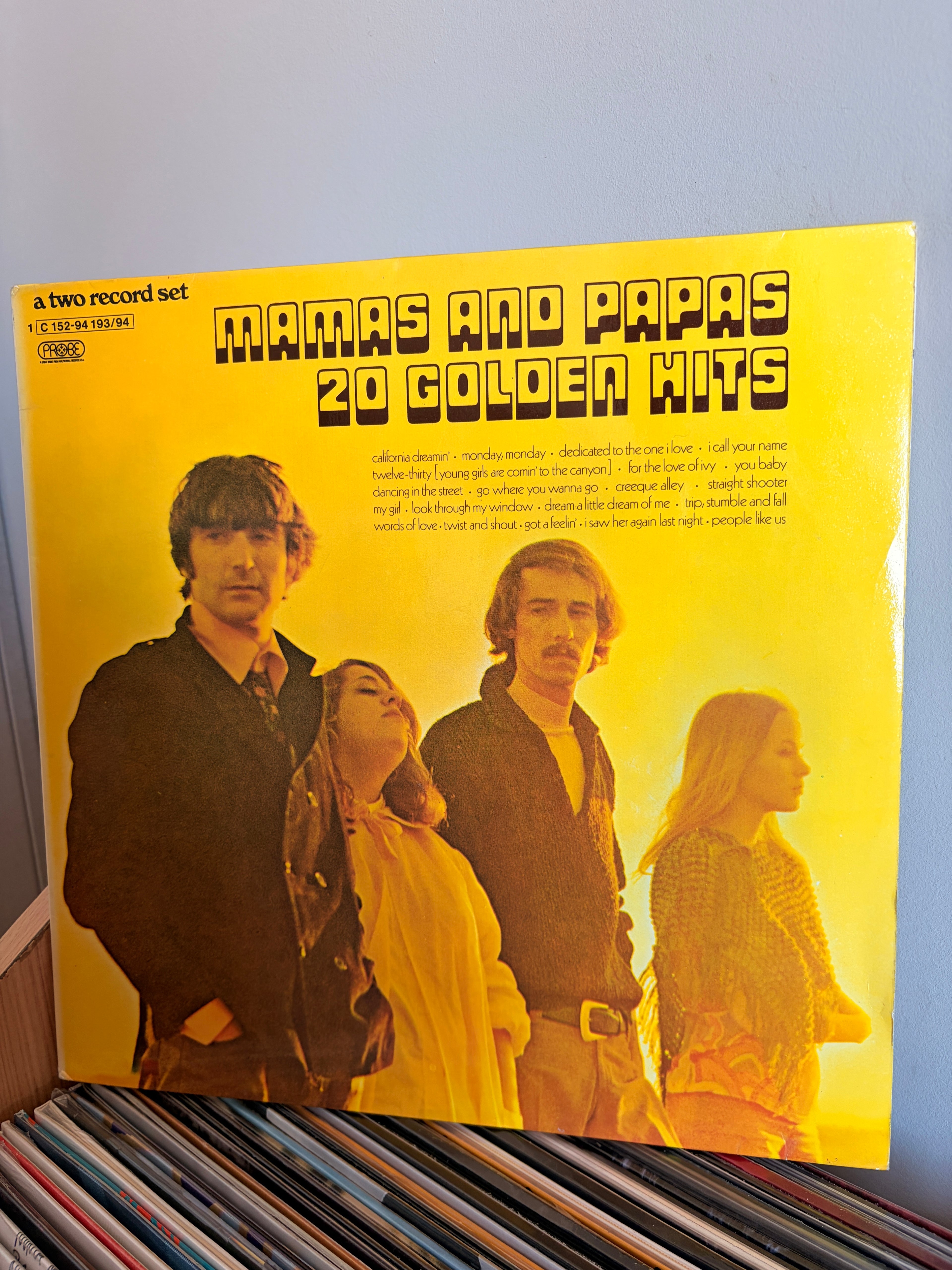 MAMAS AND PAPAS 20 Golden hits