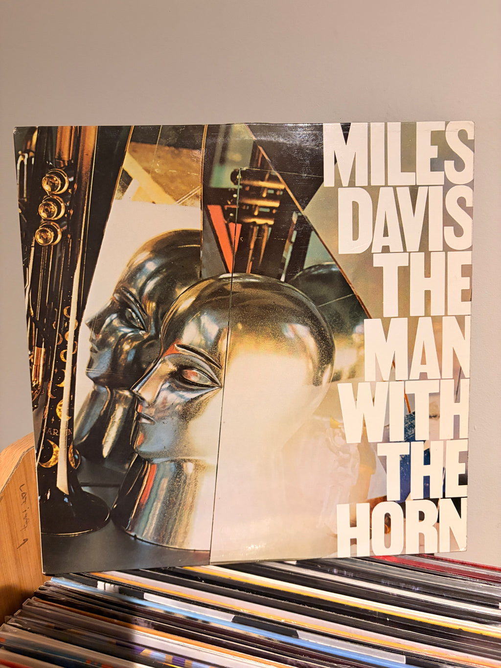 MILES DAVIS The man with the horn