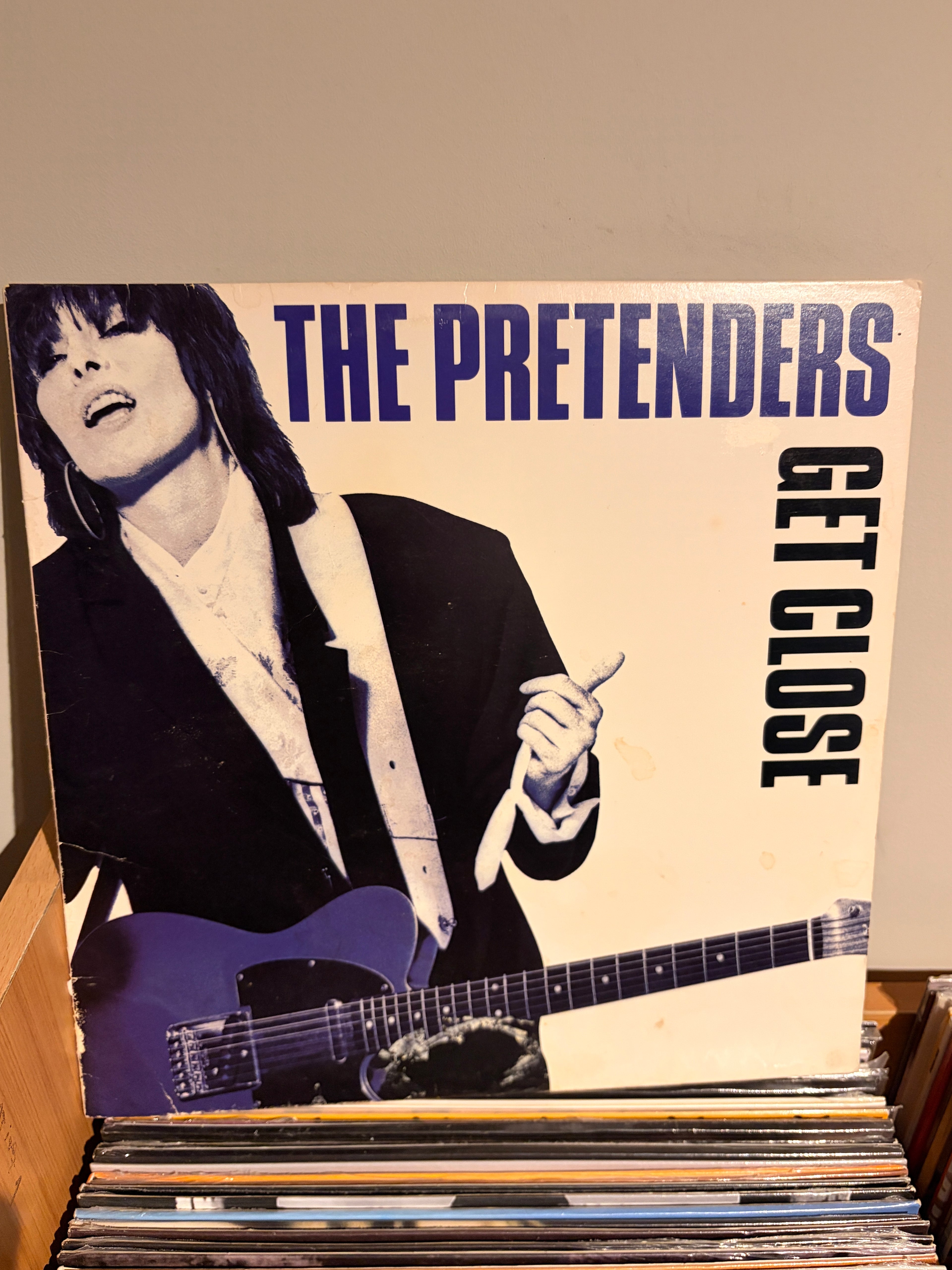 THE PRETENDERS Get close