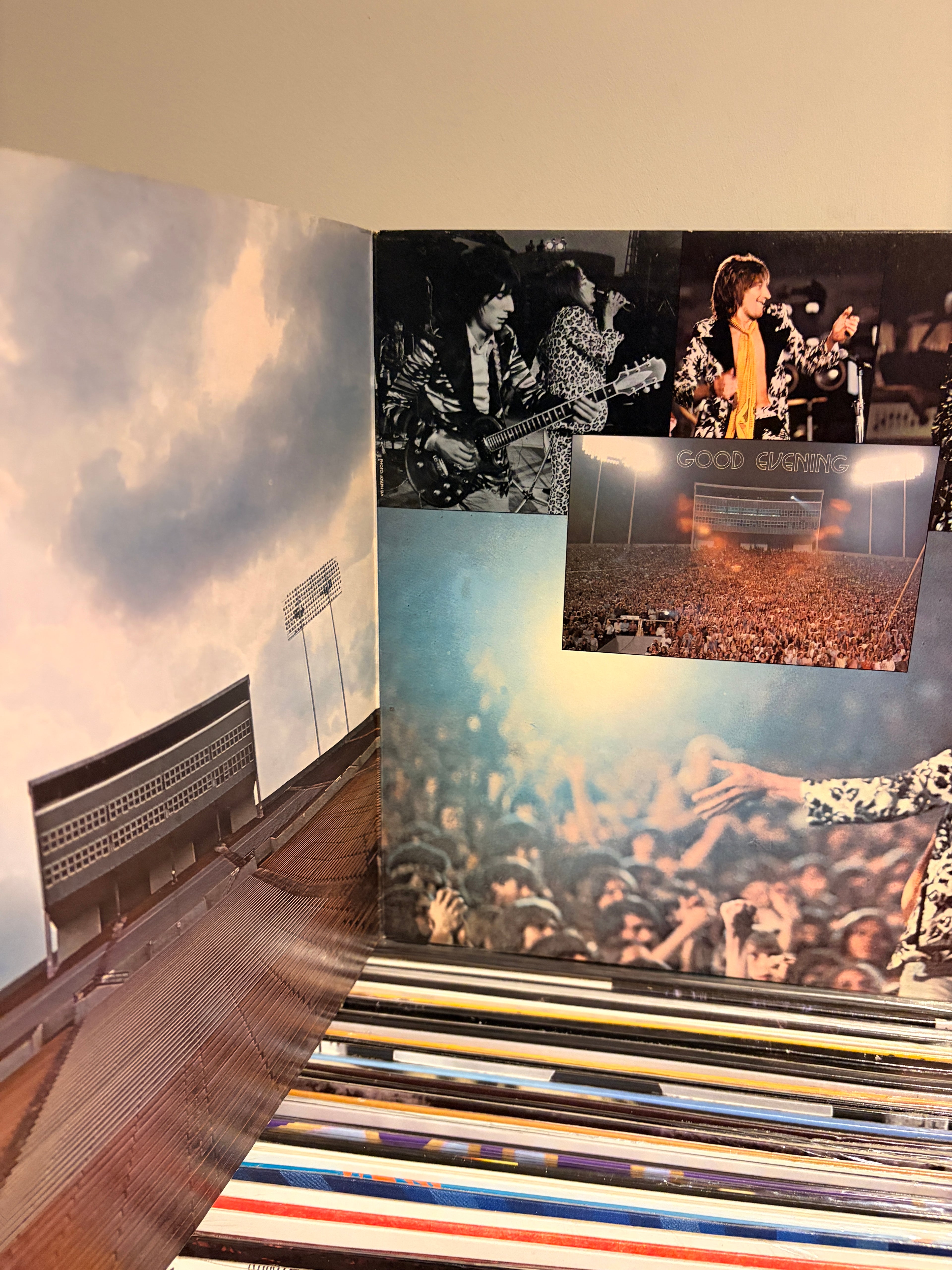 ROD STEWART Never a dull moment