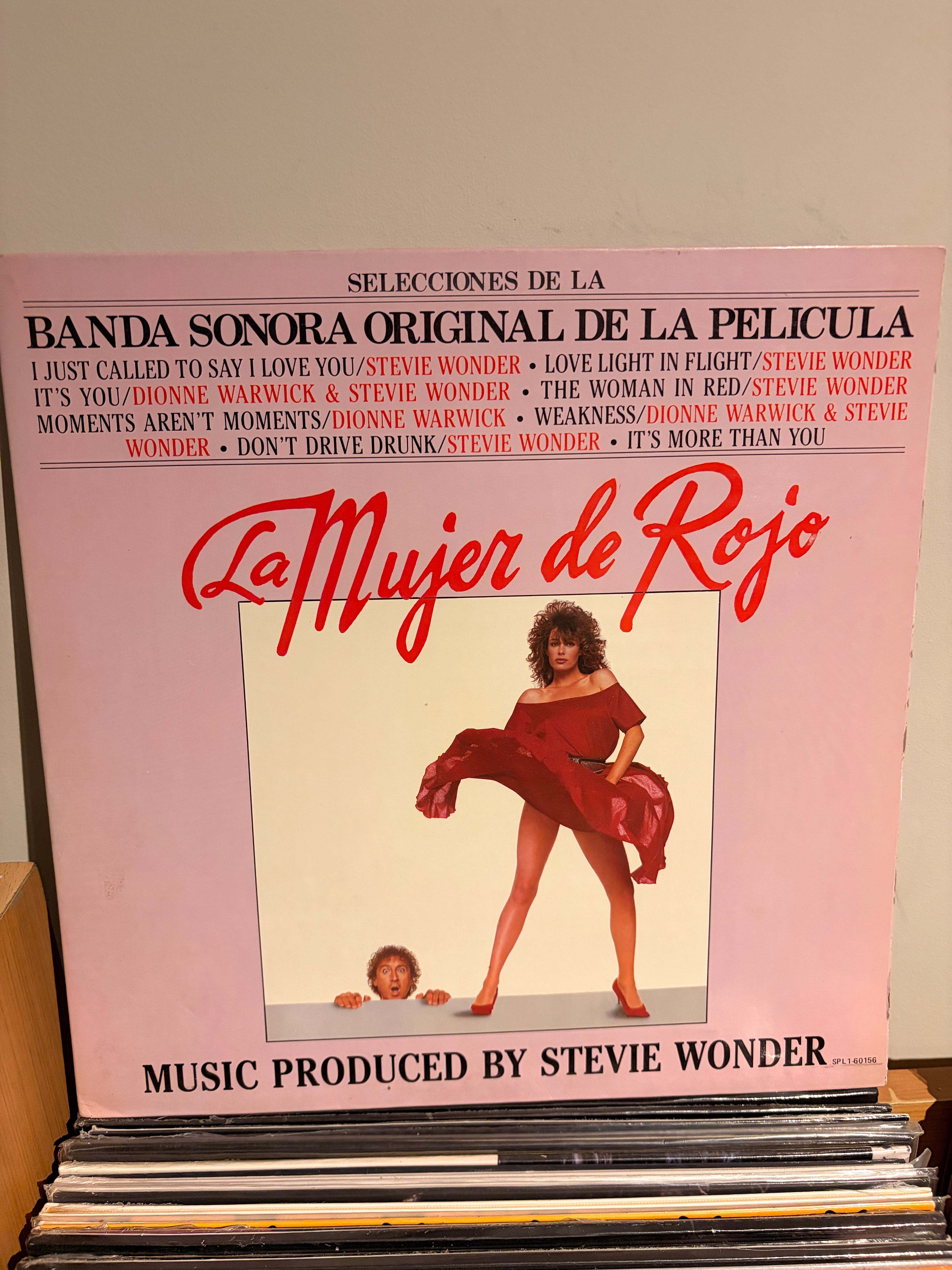 STEVIE WONDER La mujer de rojo