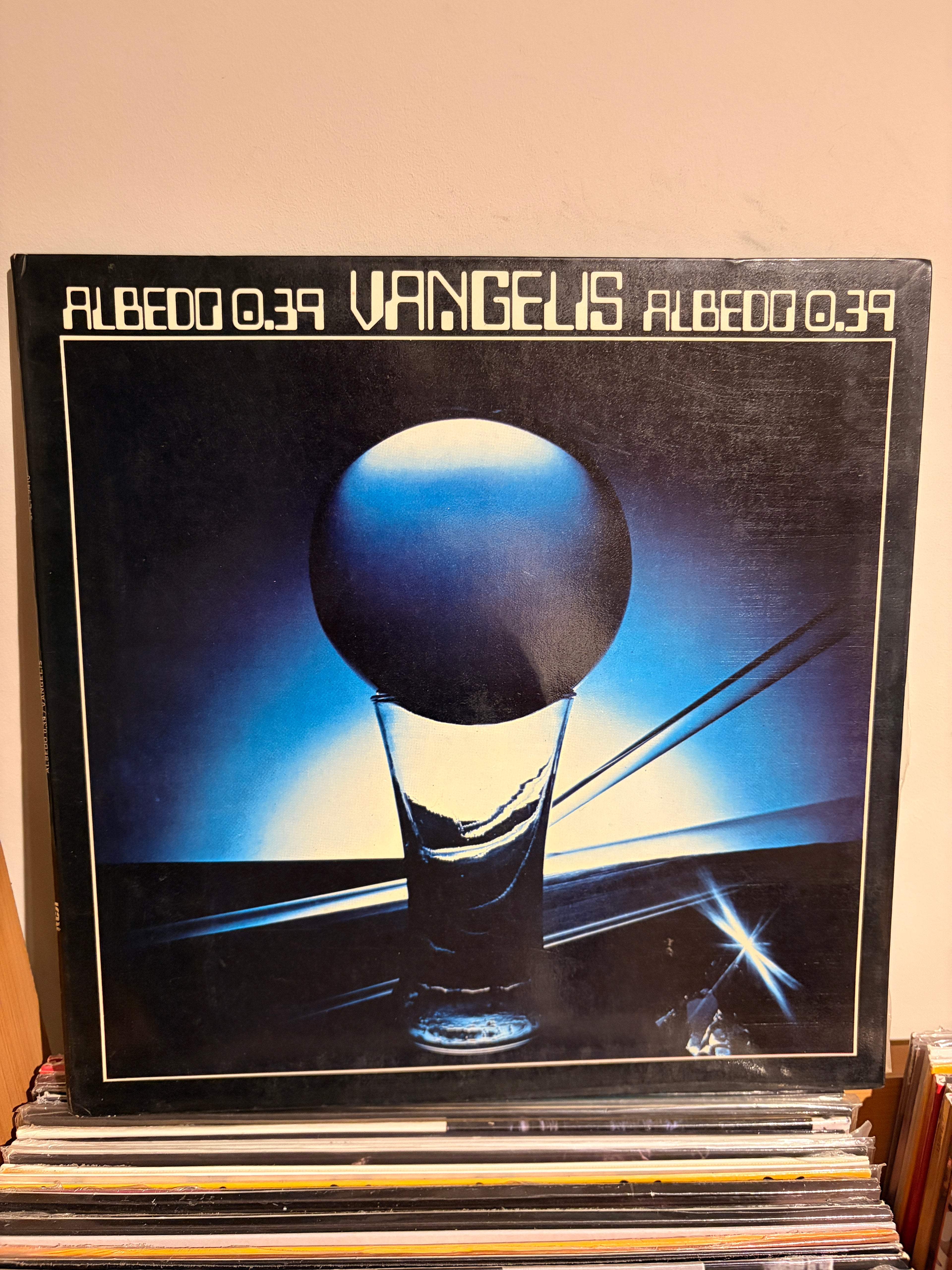 VANGELIS Albedo 0,39