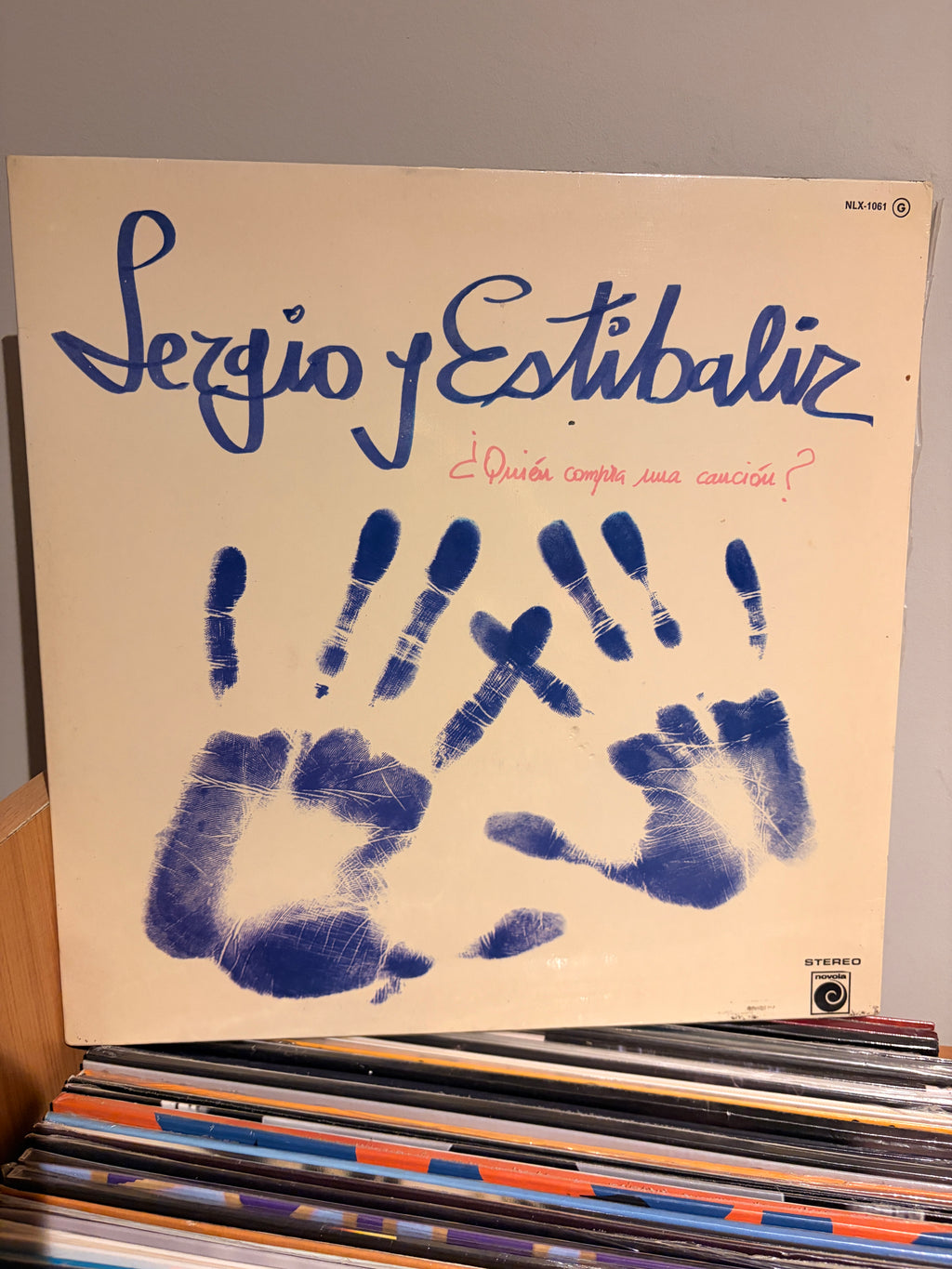 SERGIO Y ESTIBALIZ ¿Quién compra una canción?