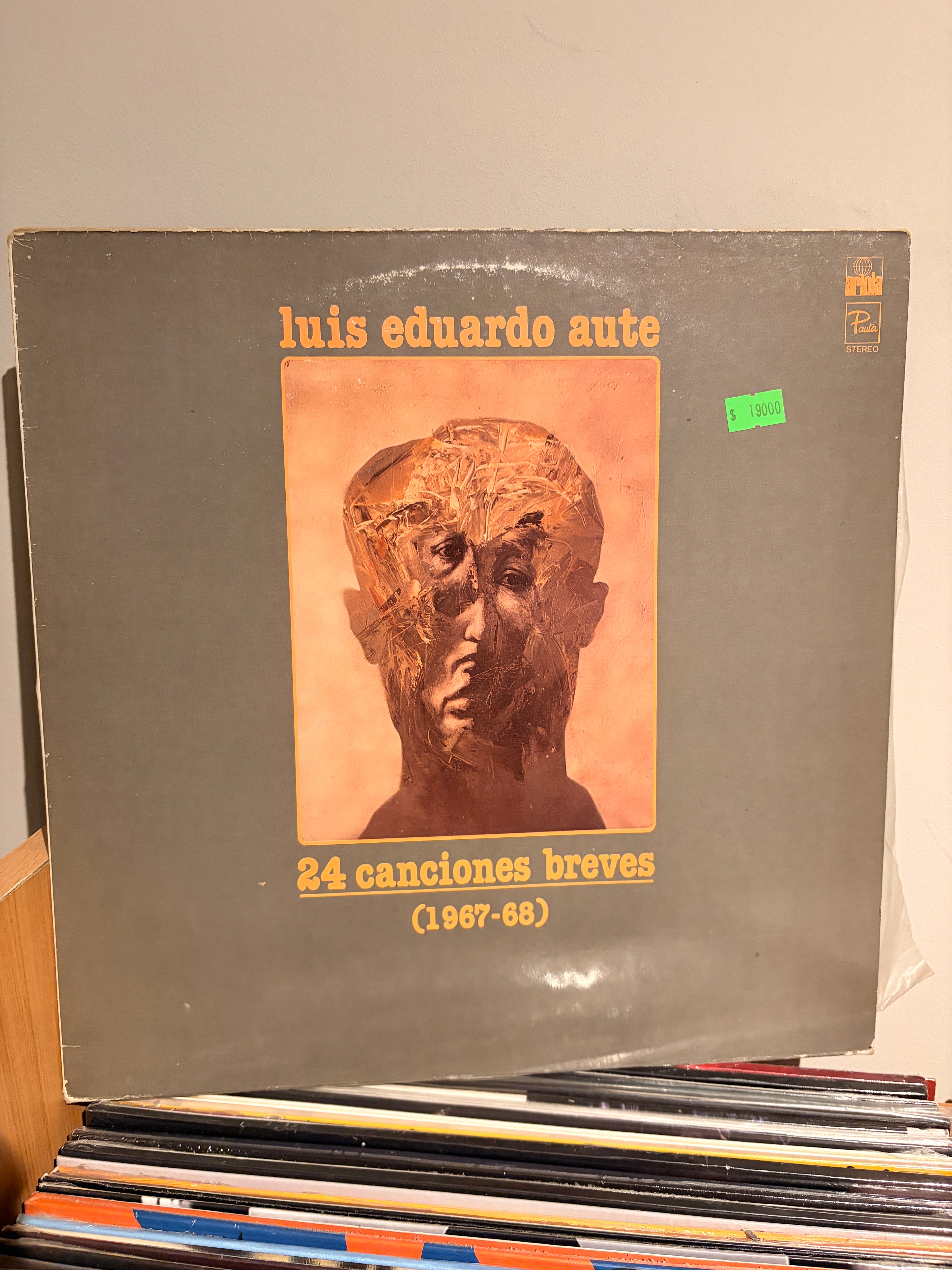 LUIS EDUARDO AUTE 24 canciones breves