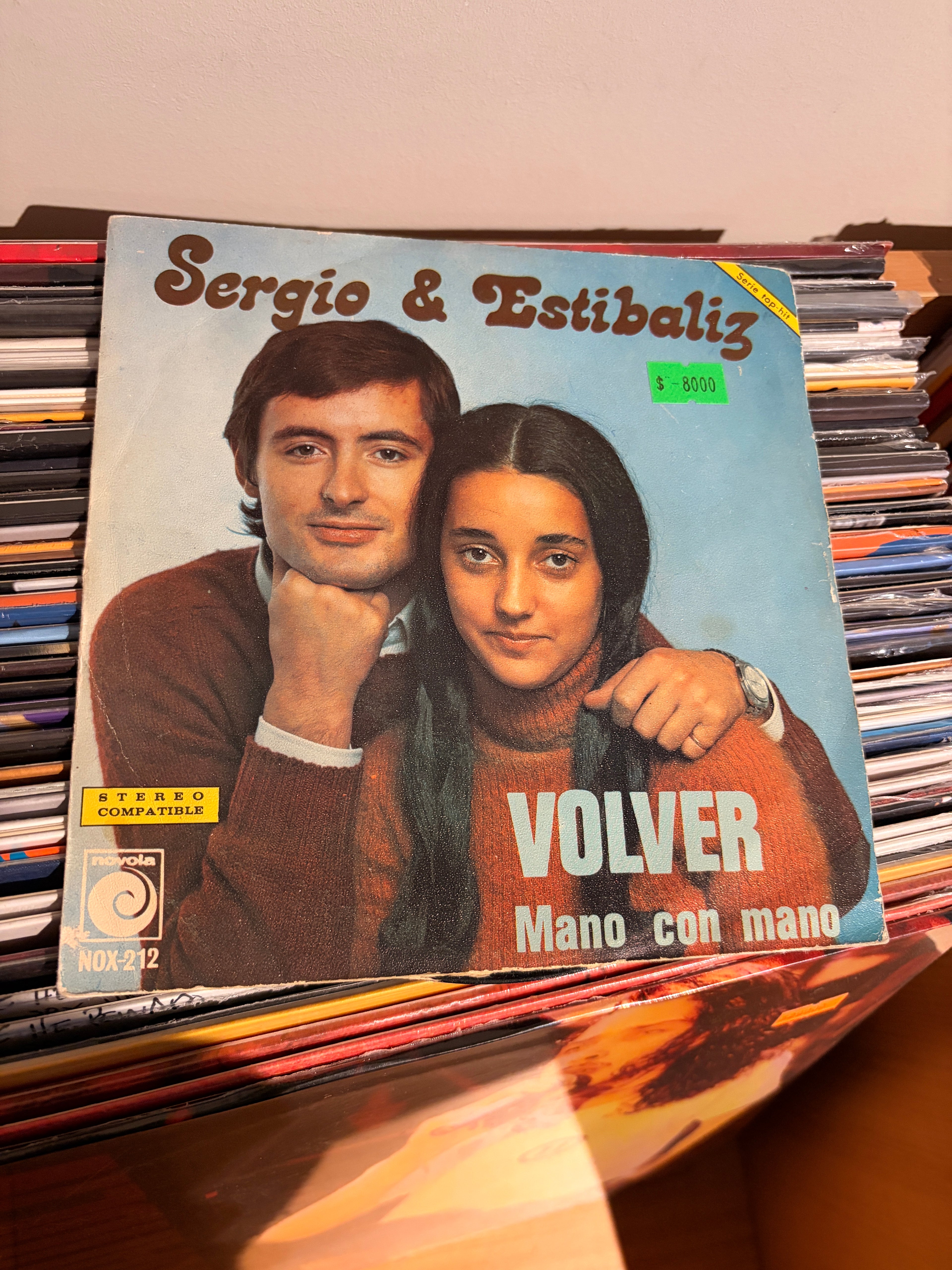 SERGIO & ESTIBALIZ Volver / Mano con mano