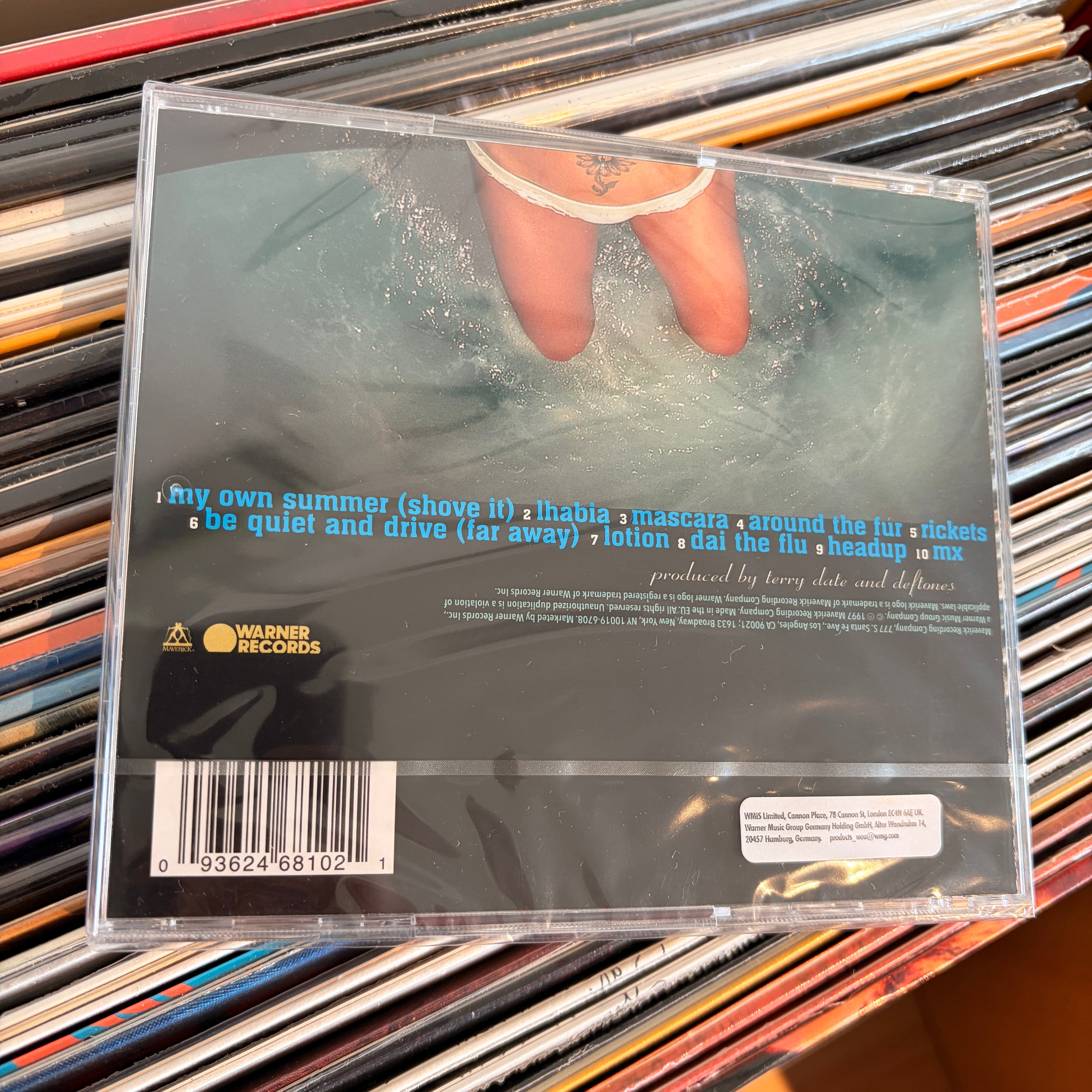 DEFTONES Around the fur