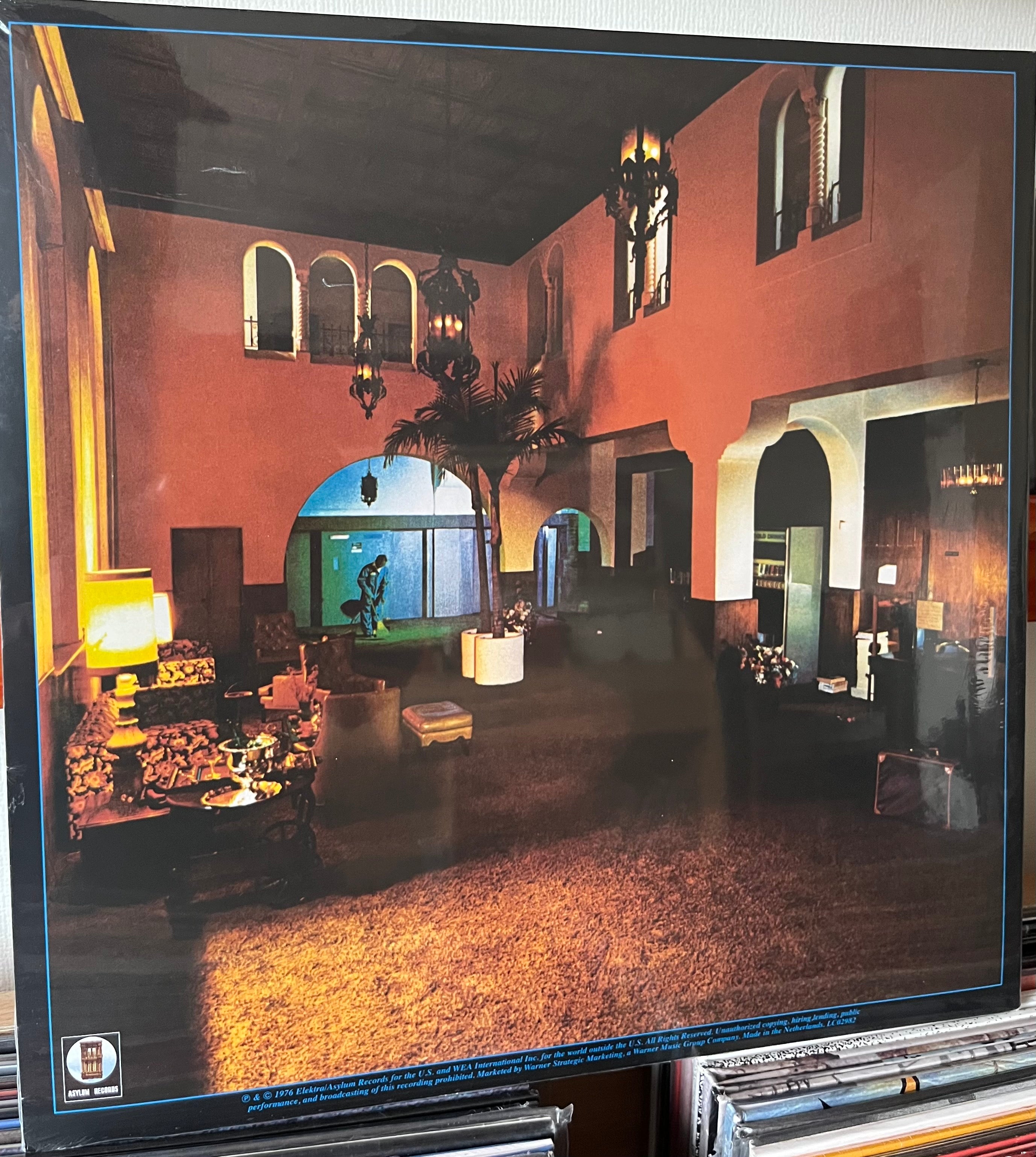 EAGLES Hotel California